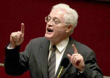 Δέσμη μέτρων από τον Ζοσπέν για τη φορολογία και την απασχόληση