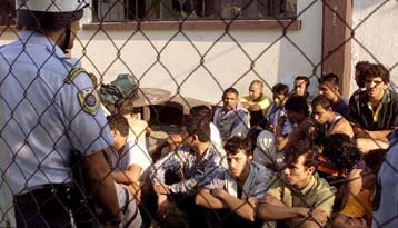 Αυξημένη… με μείωση παραμένει η εγκληματικότητα από αλλοδαπούς