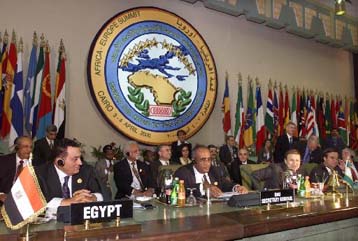 Χωρίς ουσιαστικές αποφάσεις η Διακήρυξη της ευρωαφρικανικής Συνόδου