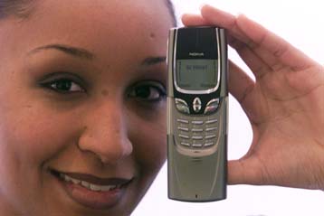 Η Nokia επενδύει 500 εκατομύρια δολάρια στην αμερικανική VoiceStream