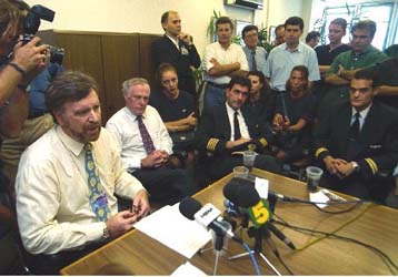 Λύση στη μεταφορά των Ελλήνων αθλητών στο Σίδνεϊ δίνουν οι πιλότοι της ΟA