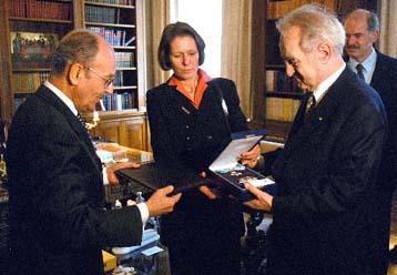 Με τους Κ.Στεφανόπουλο και Α.Κακλαμάνη συναντήθηκε ο Γερμανός πρόεδρος