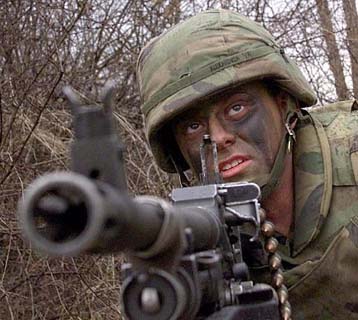 Εμπόδια στη διεύρυνση του ΝΑΤΟ προς ανατολάς