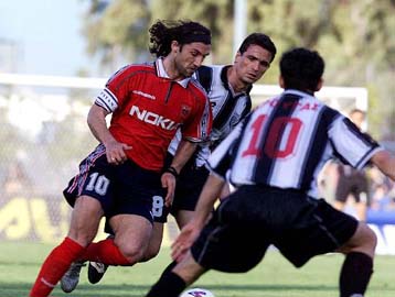 Ακάθεκτος συνεχίζει ο Πανιώνιος