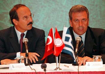 Γέφυρα ειρήνης από τους δημάρχους Αθηναίων και Κωνσταντινούπολης