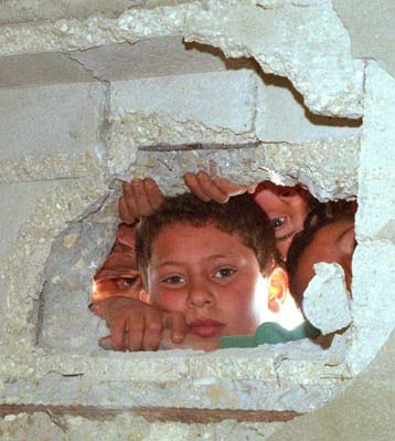 Συριακά στρατεύματα στο νότιο Λίβανο εάν αποχωρήσουν οι Ισραηλινοί;