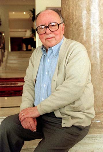 Ο Αουγκούστο Μοντερόσο κατέκτησε το βραβείο λογοτεχνίας της Αστούρια