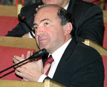 Δριμεία επίθεση του Μπερεζόφσκι κατά του Ρώσου προέδρου