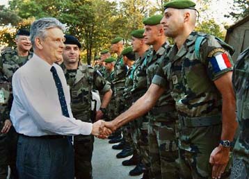 Εξι ευρωπαϊκές χώρες σε κοινή εξοπλιστική συμφωνία