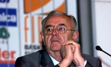 Διαγραφές παικτών, η πρώτη απάντηση της FIBA στην κλειστή λίγκα