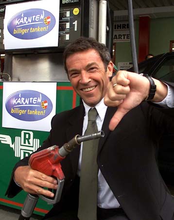 Φθηνότερα καύσιμα εξήγγειλε ο Χάιντερ