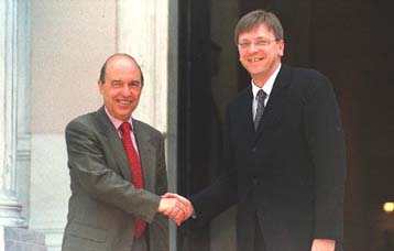 Σύγκλιση απόψεων για το μέλλον της Ευρώπης διαπίστωσαν οι πρωθυπουργοί Ελλάδας-Βελγίου