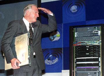 H Intel ανανεώνει το νευρικό σύστημα των PC