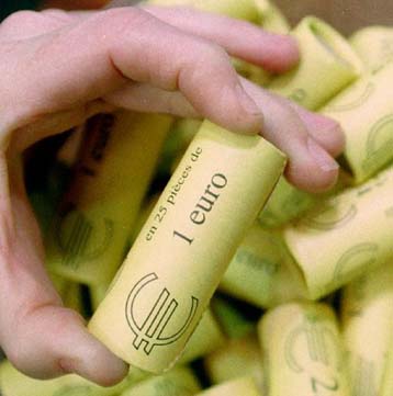 Αισιοδοξία από την ανάκαμψη του ευρώ
