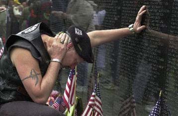 Oι Ηνωμένες Πολιτείες γιορτάζουν την Ημέρα των Πεσόντων