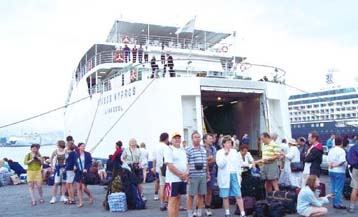 Μέτρα για την απελευθέρωση της ακτοπλοΐας προωθεί το υπουργείο Ναυτιλίας