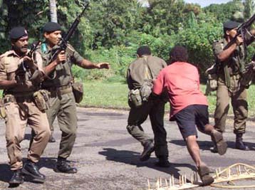 Ο πρόεδρος των Φίτζι αποπέμπει την εκλεγμένη κυβέρνηση των νήσων