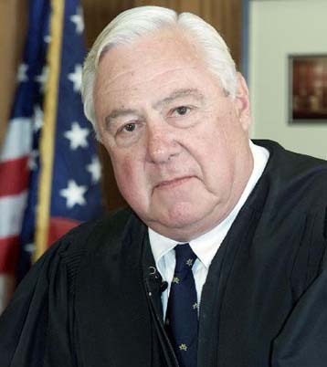 H αμερικανική κυβέρνηση επιμένει στη διάσπαση της Microsoft στα δύο