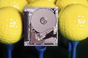 H Seagate κλείνει δύο εργοστάσια και απολύει 1.200 εργαζομένους