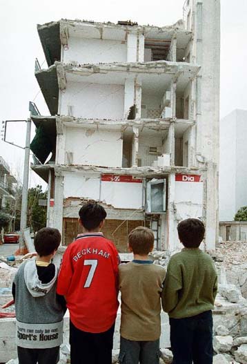 Δικαστήριο δικαιώνει σεισμοπαθείς της 7ης Σεπτεμβρίου