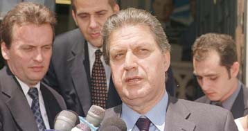 Αιχμές στελεχών της ΝΔ για λάθος χειρισμούς της ηγεσίας