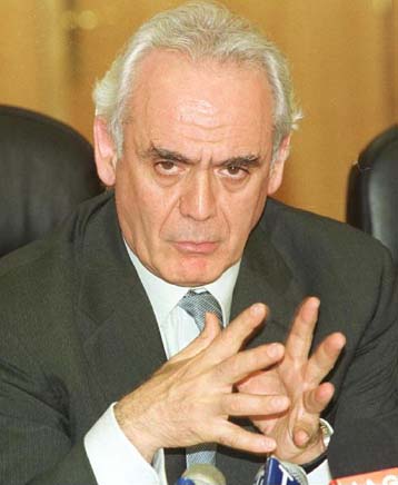 Τη στρατηγική αμυντική ανασυγκρότηση προωθεί ο Α.Τσοχατζόπουλος