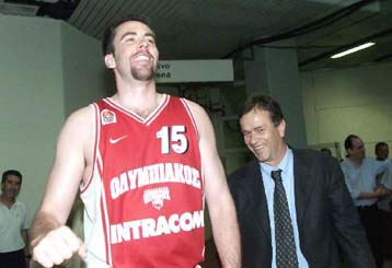 Σκούπα το καλοκαίρι στον Ολυμπιακό