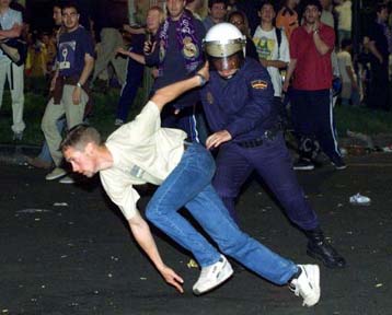 Μετ επεισοδίων οι πανηγυρισμοί στη Μαδρίτη – Γιορτή και στη Βαλένθια