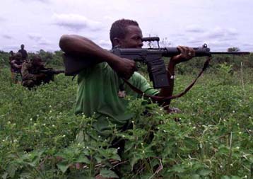 Ελληνας δημοσιογράφος τραυματίστηκε στη Σιέρα Λεόνε