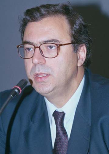 Νέες τιμές στα καύσιμα από το βράδυ της Τετάρτης