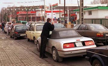 Συνεχίζεται η αύξηση τιμών του πετρελαίου – Μειώνονται τα αποθέματα των ΗΠΑ