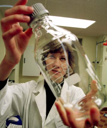 Η Ρωσία ανοίγει στη Δύση τις πύλες πρώην κέντρου κατασκευής βιολογικών όπλων