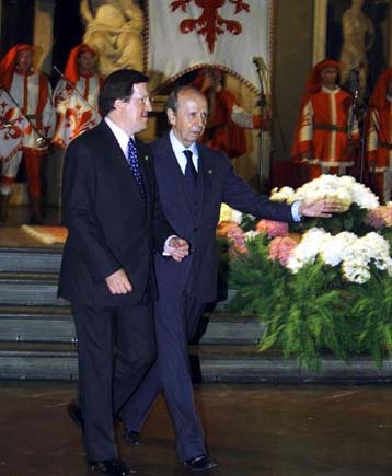 Πιθανή η ένταξη της Ρωσίας στο ΝΑΤΟ… κάποτε, κατά τον Ρόμπερτσον