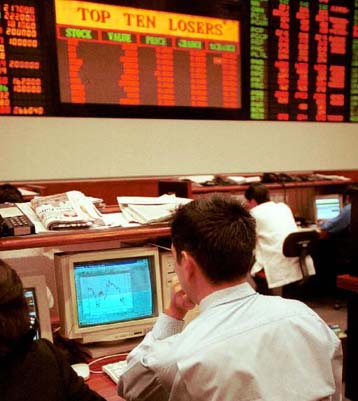 Νέα πτώση-ρεκόρ για Nasdaq και σημαντικές απώλειες για Dow Jones την Τρίτη