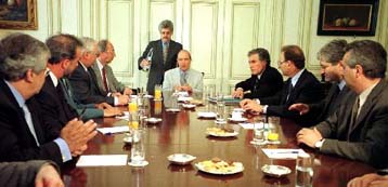 Η αναβάθμιση του ρόλου του βουλευτή στα σχέδια του πρωθυπουργού