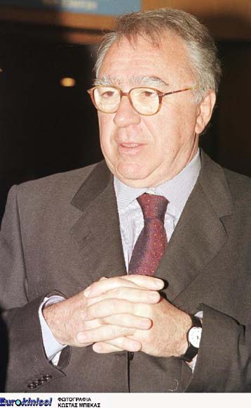 Παρών και ο Σωκράτης Κόκκαλης στη συνάντηση του ΤΑΠ