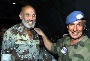 Οι αντάρτες της Σιέρα Λεόνε άφησαν ελεύθερους 54 ακόμη κυανόκρανους