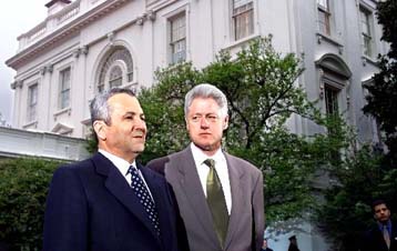 Οι απόρρητες συνομιλίες του Λευκού Οίκου στα χέρια Ισραηλινών πρακτόρων