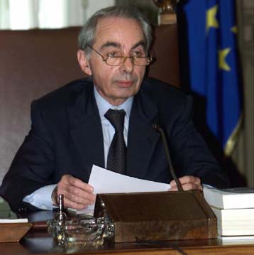 Ακυρα τα δημοψηφίσματα στην Ιταλία λόγω της μεγάλης αποχής