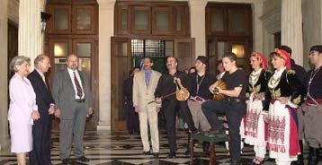 Πώς γιόρτασαν χθες την ονομαστική τους γιορτή Στεφανόπουλος, Σημίτης, Καραμανλής