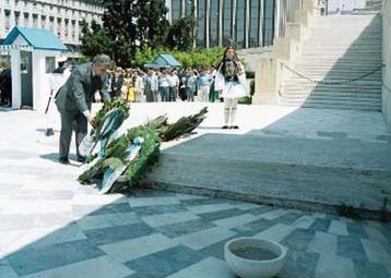 Τιμήθηκε στην Αθήνα η 59η επέτειος από τη μάχη της Κρήτης