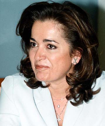 Ναι και όχι στην επανίδρυση ΠΑΣΟΚ και ΝΔ από Τσοχατζόπουλο και Μπακογιάννη