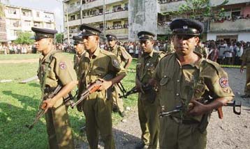 Οι Ταμίλ παγιδεύουν τα κυβερνητικά στρατεύματα της Σρι Λάνκα στην Τζάφνα