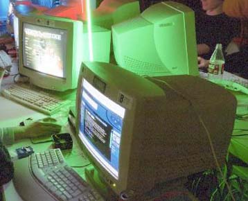 Πλαστά έγγραφα μέσω Internet