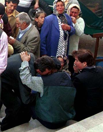 Tριάντα τρεις νεκροί σε ναυάγιο δύο πλοιαρίων στη Μαύρη Θάλασσα