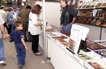 Το ένα εκατομμύριο αναμένεται να φτάσουν οι επισκέπτες της έκθεσης βιβλίου στο Πεδίον του Αρεως