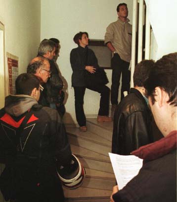 Ταλαιπωρία σε χιλιάδες φορολογουμένους θα προκαλέσει εγκύκλιος του υπουργείου Οικονομικών