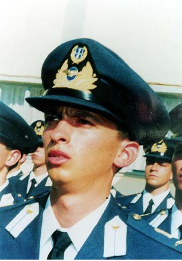 Ενταφιάστηκαν οι άτυχοι πιλότοι του Phantom