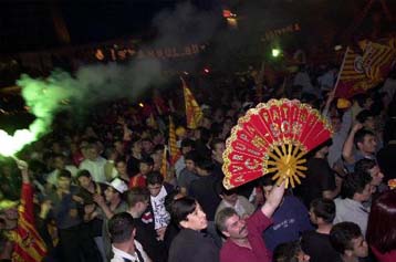 Οκτώ νεκροί και 50 τραυματίες ο απολογισμός των πανηγυρισμών στην Τουρκία!