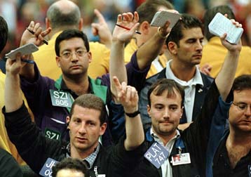 Με πτώση άνοιξαν την Παρασκευή Nasdaq και Dow Jones